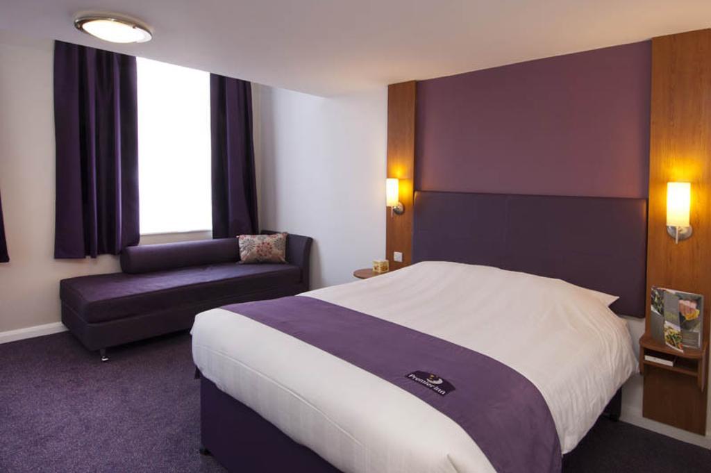The Bay Horse Hotel Haydock Ngoại thất bức ảnh
